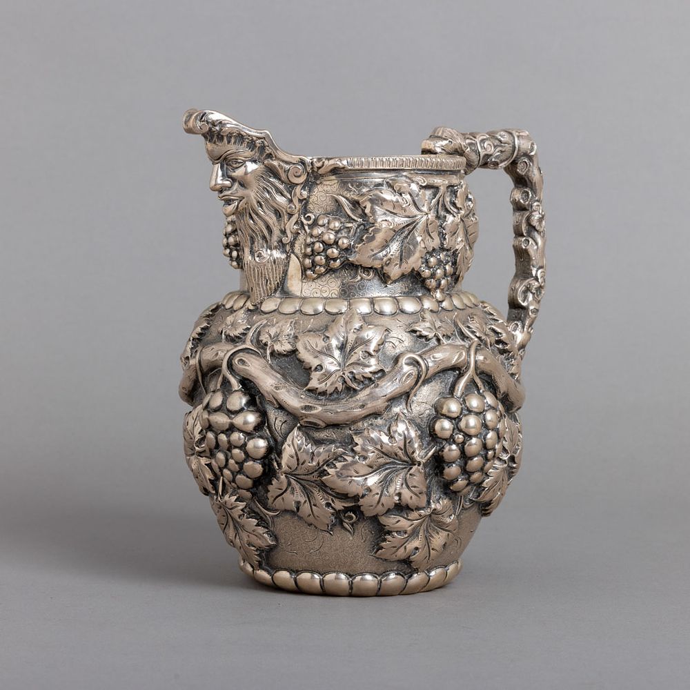 Leiloeira C&ocirc;rte Real | Auction 1 | Antiques & Works of Art