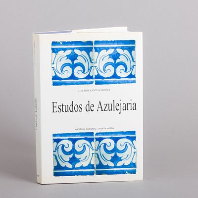 ESTUDOS DE AZULEJARIA. Por J. M. dos Santos Sim&otilde;es. Recolha de textos 