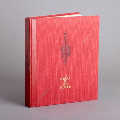 LA ESPANHA DE LOS MUSEOS. De Juan Ant&oacute;nio Gaya Nu&ntilde;o. Livro profusamente ilustrado. Publica&ccedil;&otilde;es 