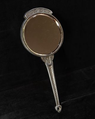 Georges de Feure - Art Nouveau hand mirror in pewter with female figure and floral motifs and 