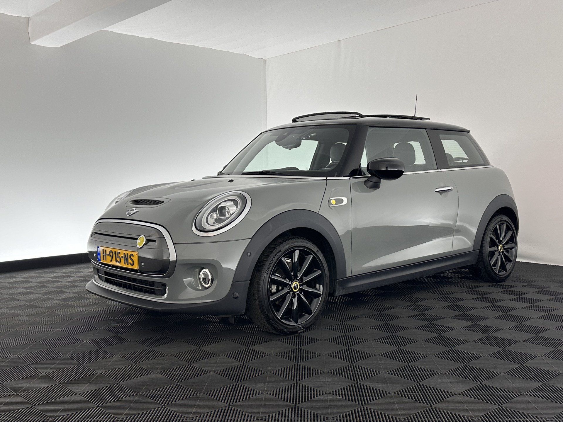 NowLeiloes | Leilão Mini | Mini Electric Yours - Elétrico - Automático - 184 cv.