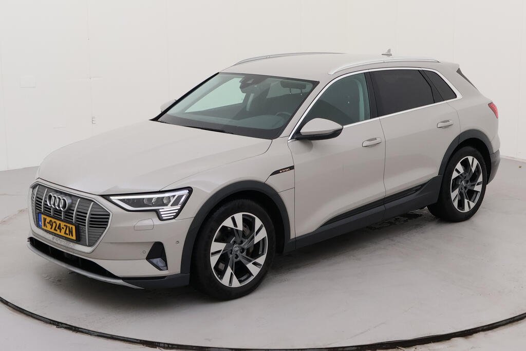 NowLeiloes | Leilão E-Tron | Audi E-Tron - Quattro - Elétrico - Automático.