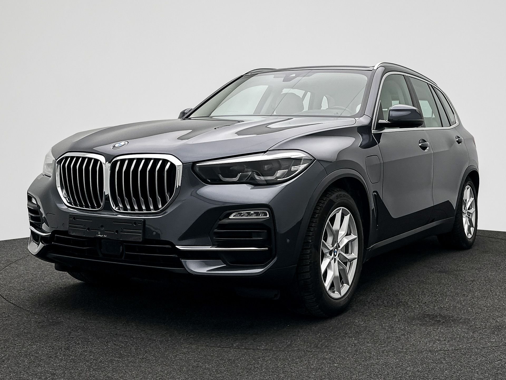 NowLeiloes | Leilão BMW | Viaturas BMW - Híbrido - Gasolina/Eletro-PlugIn (PHEV) - Automático.