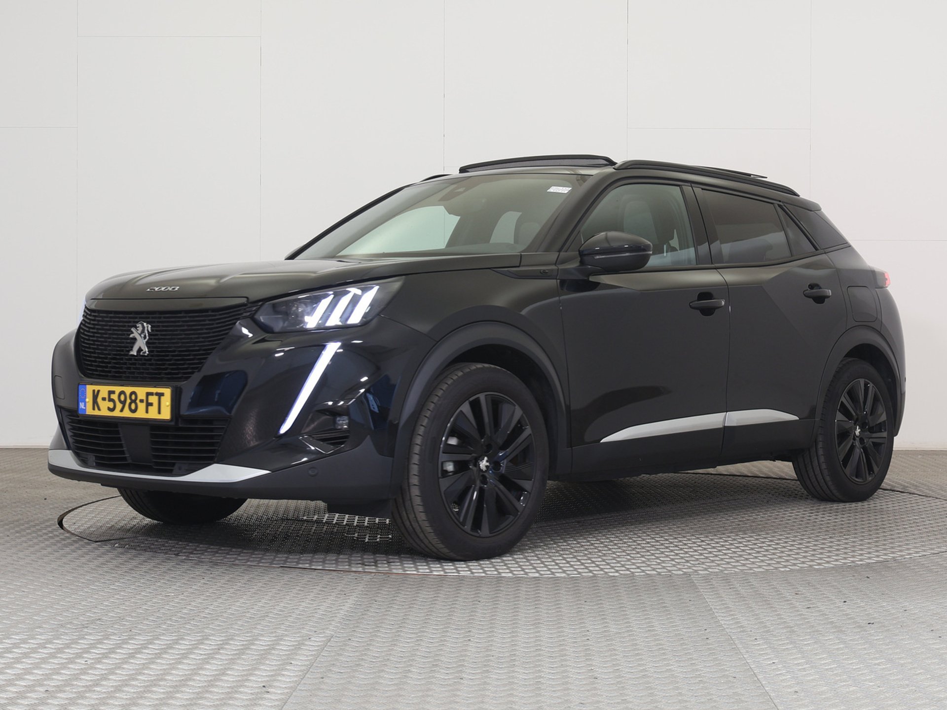 NowLeiloes | Leilão Peugeot | Viaturas Peugeot e-2008 - Elétrico - Automático.
