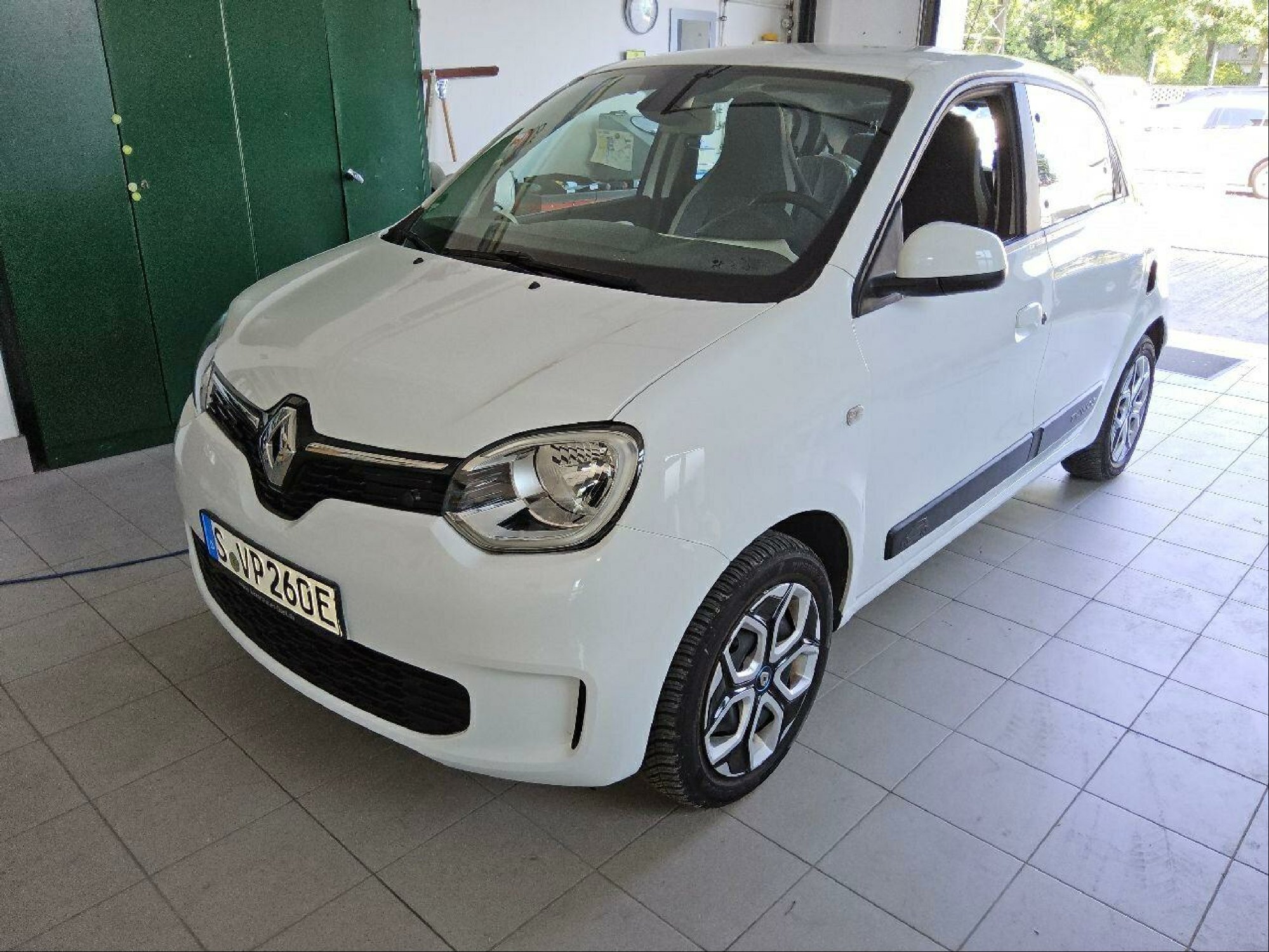 NowLeiloes | Leilão Renault | Viaturas Renault - Elétrico - Automático.