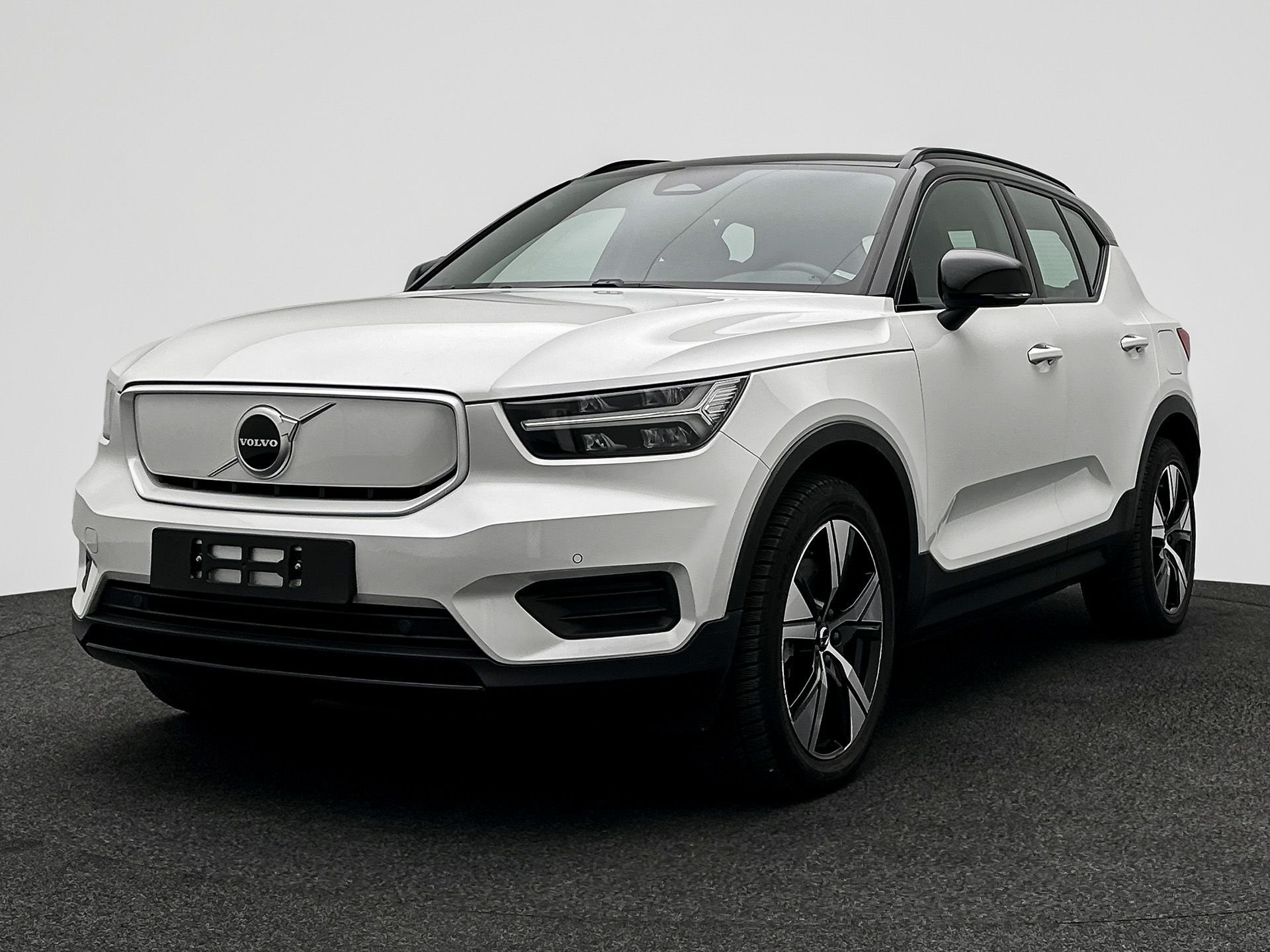 NowLeiloes | Leilão Volvo | Viaturas Volvo XC40 - Elétrico - Automático.