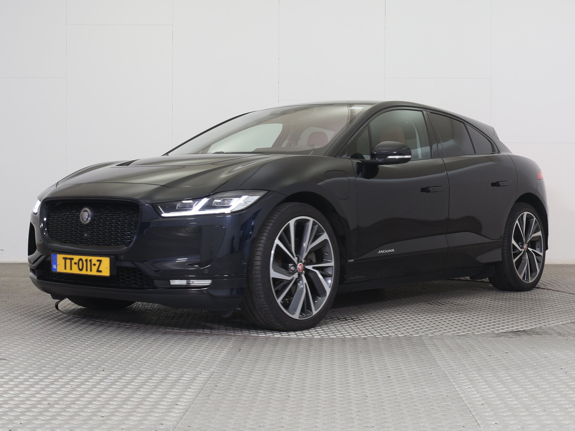 NowLeiloes | Auction Jaguar