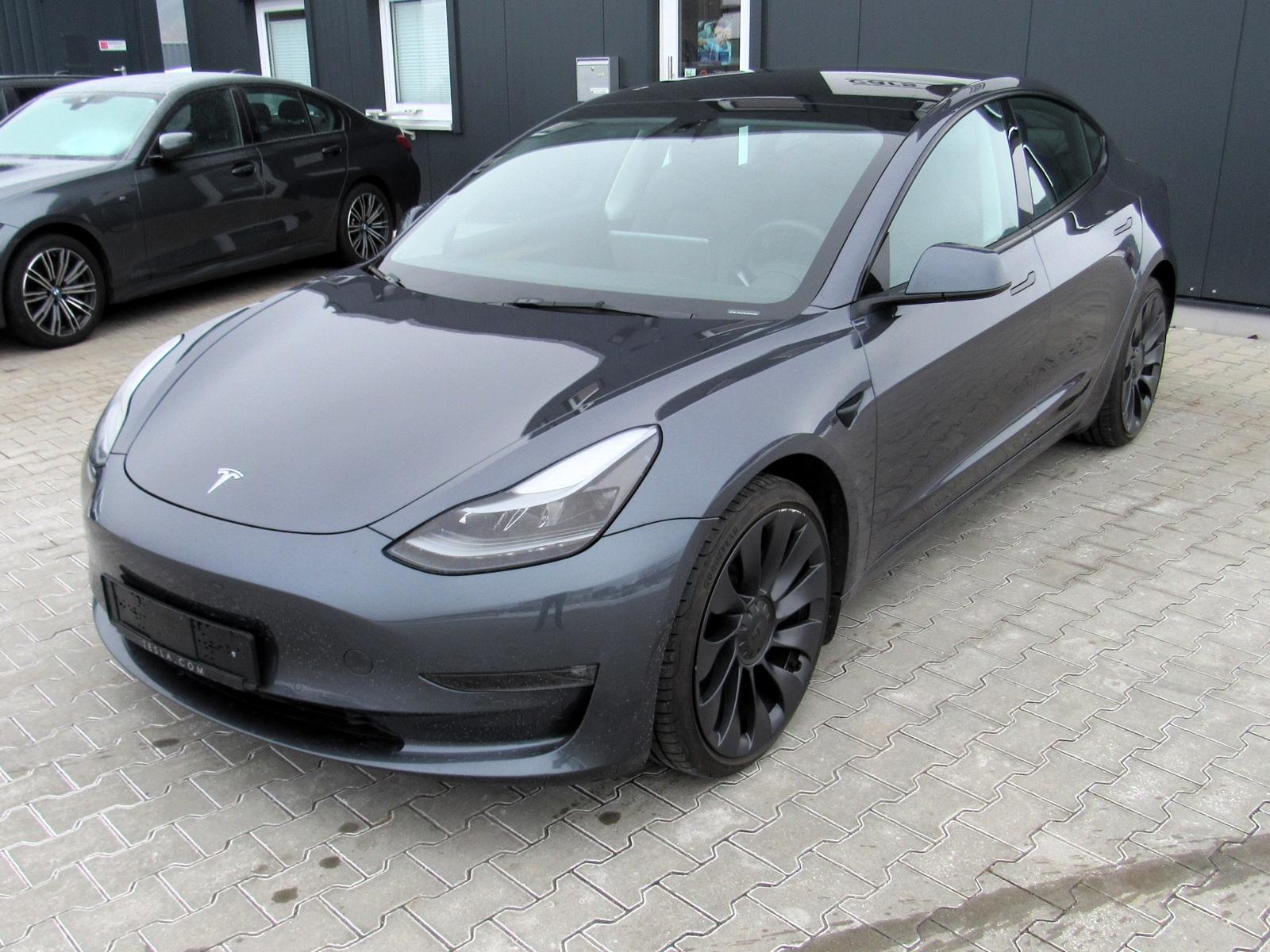 NowLeiloes | Auction Tesla