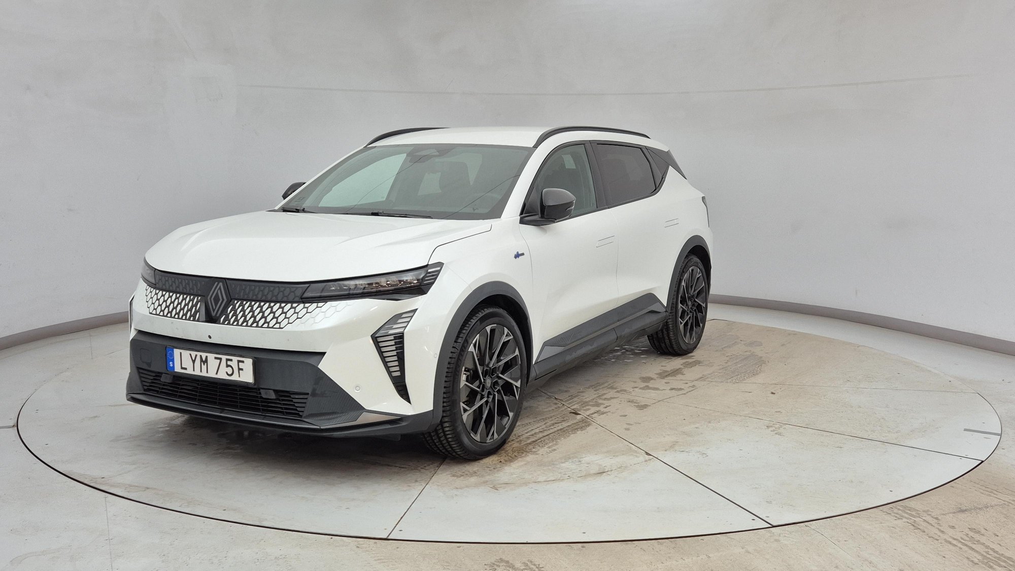 NowLeiloes | Leil&atilde;o Renault | Renault Scenic E-Tech 87 kWh - El&eacute;trico - Caixa autom&aacute;tica - 218 cv