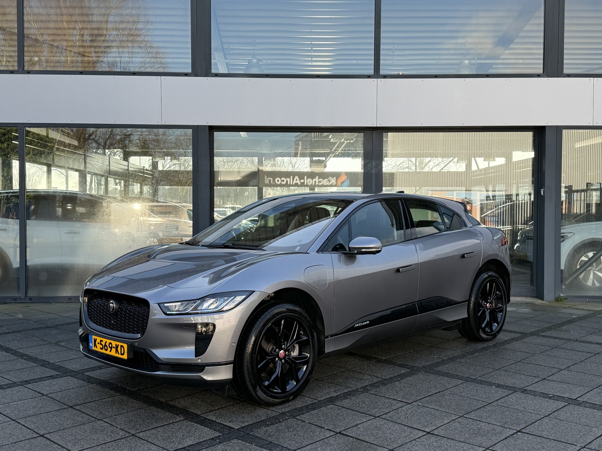 NowLeiloes | Auction Jaguar