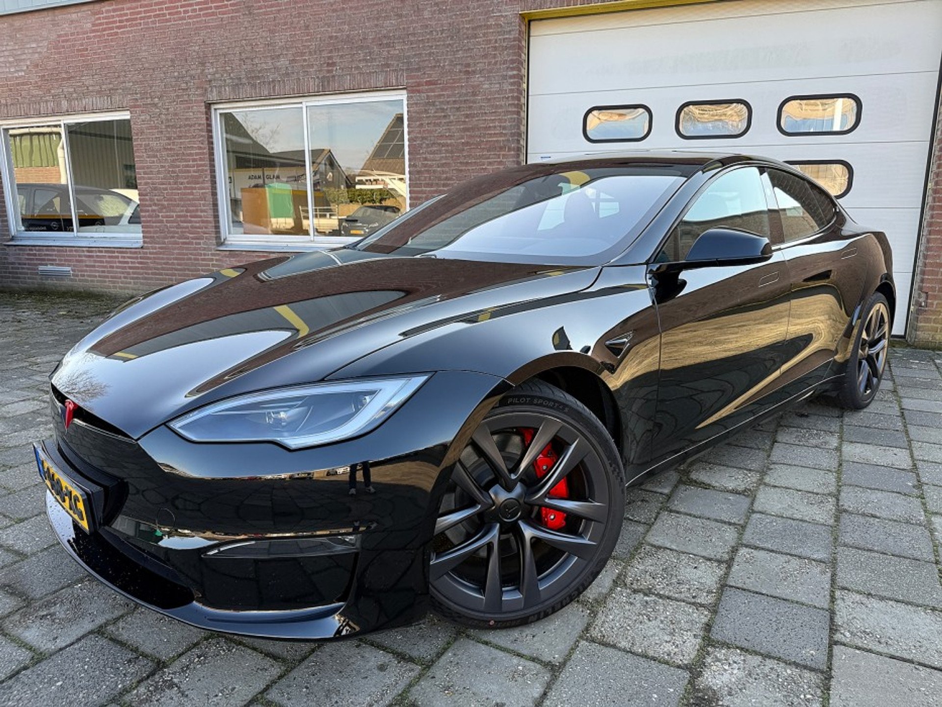 NowLeiloes | Auction Tesla