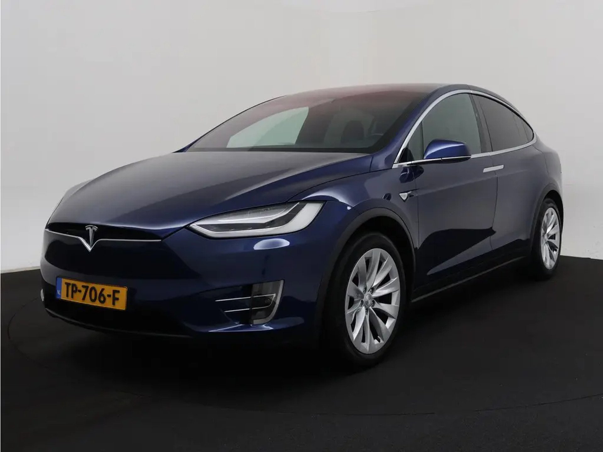 NowLeiloes | Leil&atilde;o Tesla | Tesla Model X 75D 75 kWh - Dual Motor - El&eacute;trico - Caixa autom&aacute;tica - 333 cv