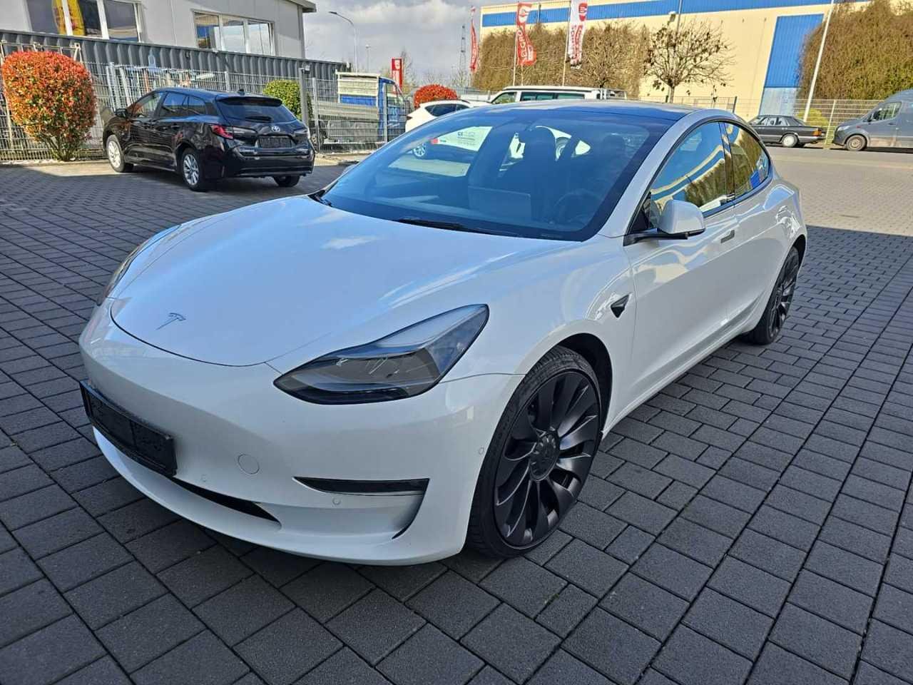 NowLeiloes | Auction Tesla