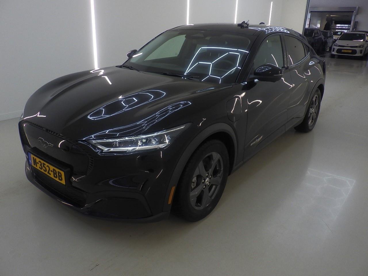 NowLeiloes | Auction JAG