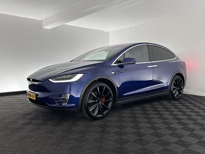 Tesla Model X 2020. 116 000 Km
Cor: azul.
Tipo de combustível
Elétrico (bateria)
Tipo de