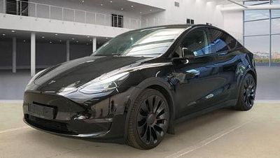 Tesla Model Y 2023. 98 000 Km
Cor: preto.
Tipo de combustível
Elétrico (bateria)
Tipo de