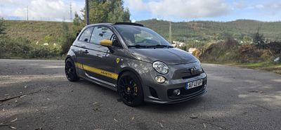 abarth 2015. 108 000 Km
Farbe: cinzento.
Abarth 595c turismo edicao limitada com 190cvs e 