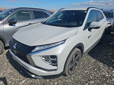 Mitsubishi Eclipse Cross 2022. 125,200 Km
Color: Branco.