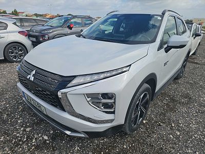 Mitsubishi Eclipse Cross 2022. 122,900 Km
Color: Branco.