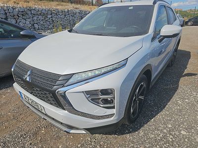 Mitsubishi Eclipse Cross 2022. 120,200 Km
Color: Branco.