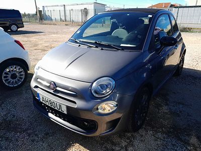 Fiat 500 2021. 112,100 Km
Color: prateado.