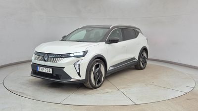 Renault Scenic E-Tech 2024. 15 300 Km. Zahnrad: Autom&aacute;tico
Farbe: Branco.
Primeira matr&iacute;cula 