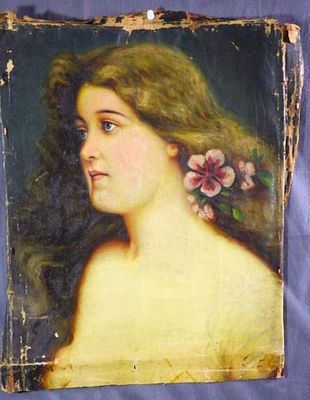 Н Х - "Портрет девушки с цветками в причёске" . Холст, масло. Размер портрета - 47 х 40 см. 
