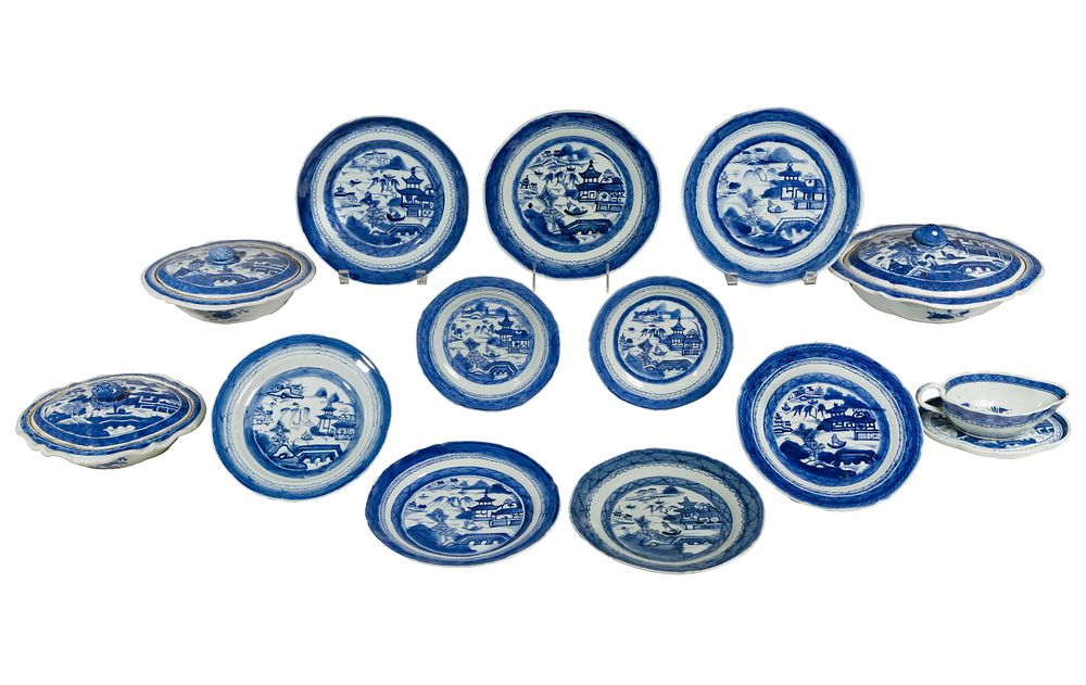 Lot 229: Chinese Export Canton Ware Blue and White Porcelain Collection