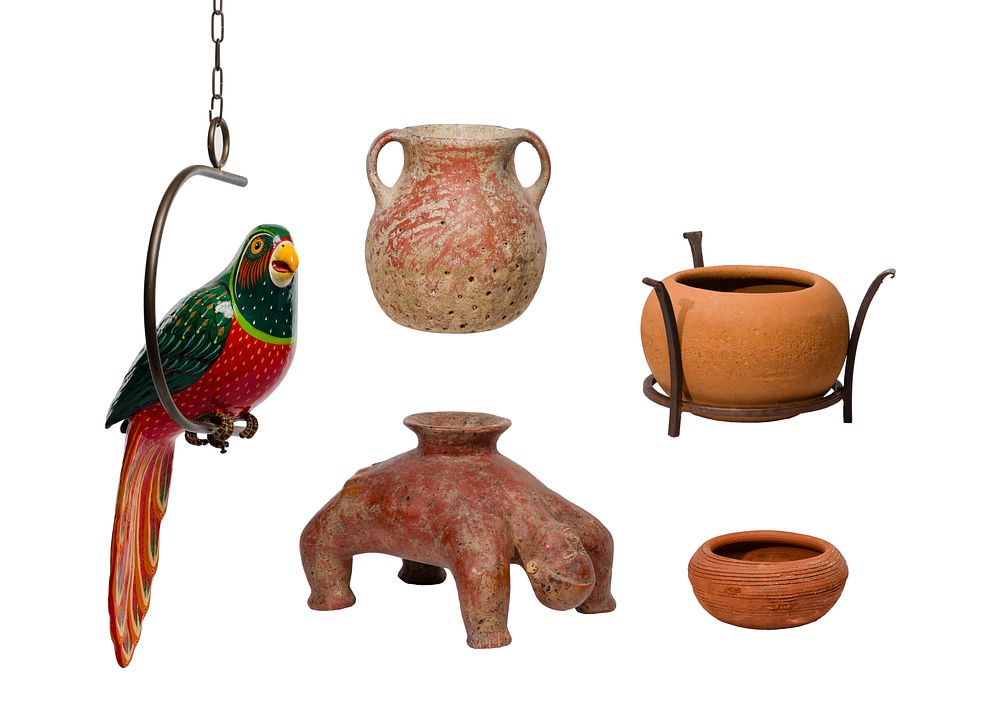 Lot 246: Mexican Pottery Assortment