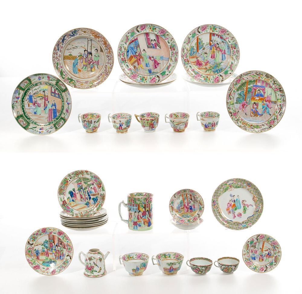 Lot 154: Chinese Export Porcelain Assortment