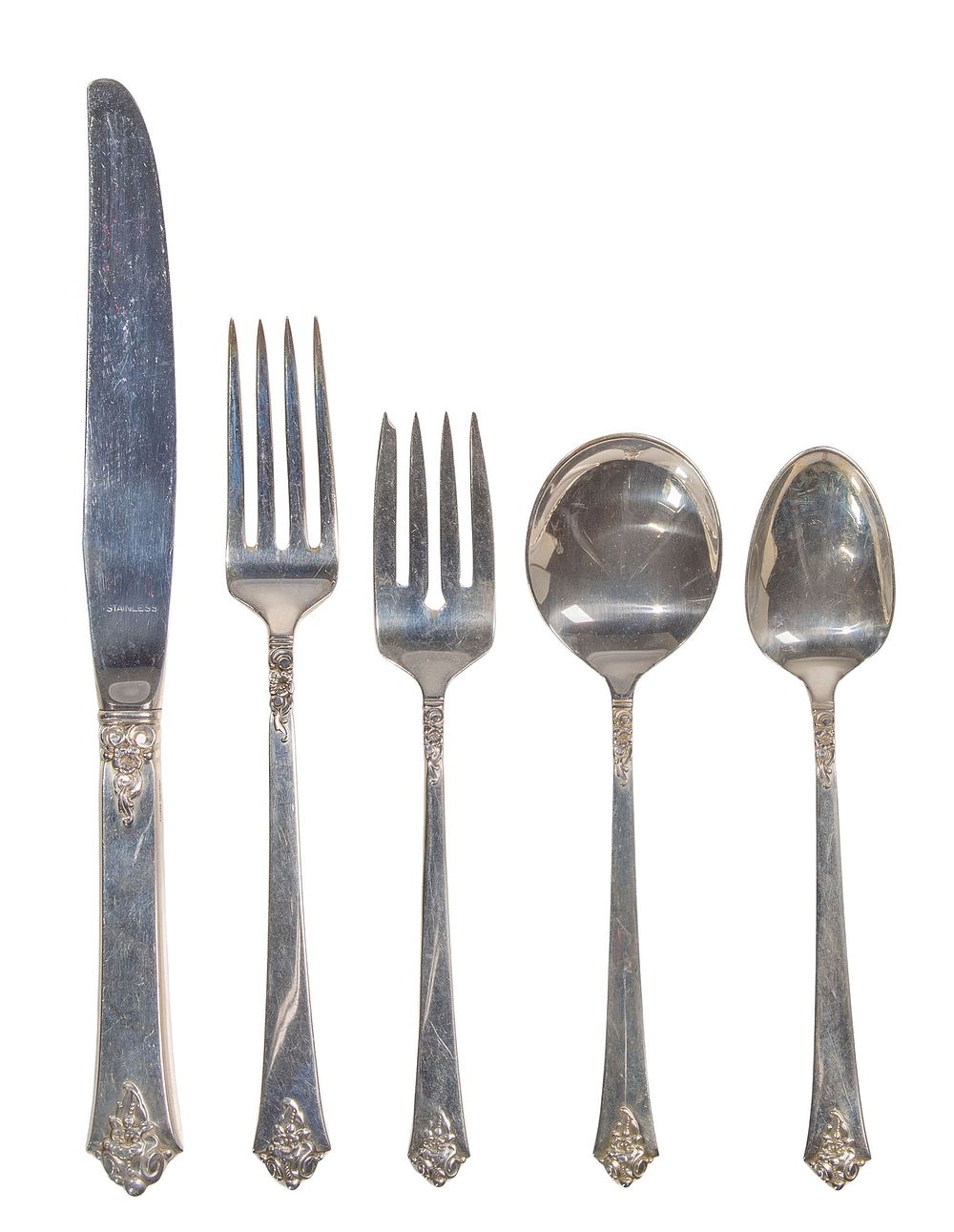 Lot 206: Royal Crest 'Royal Rose' Sterling Silver Flatware Service