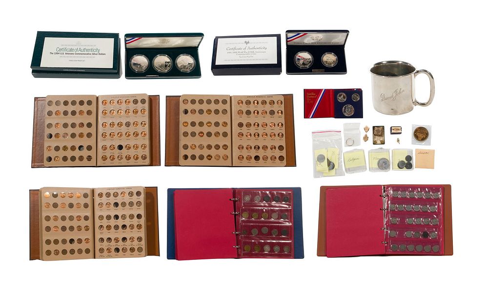 Lot 220: US and World Coin Assortment