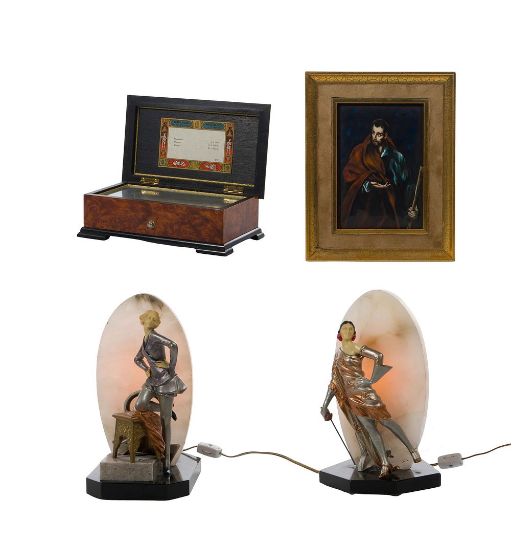 Lot 198: Decorative Object Assortment