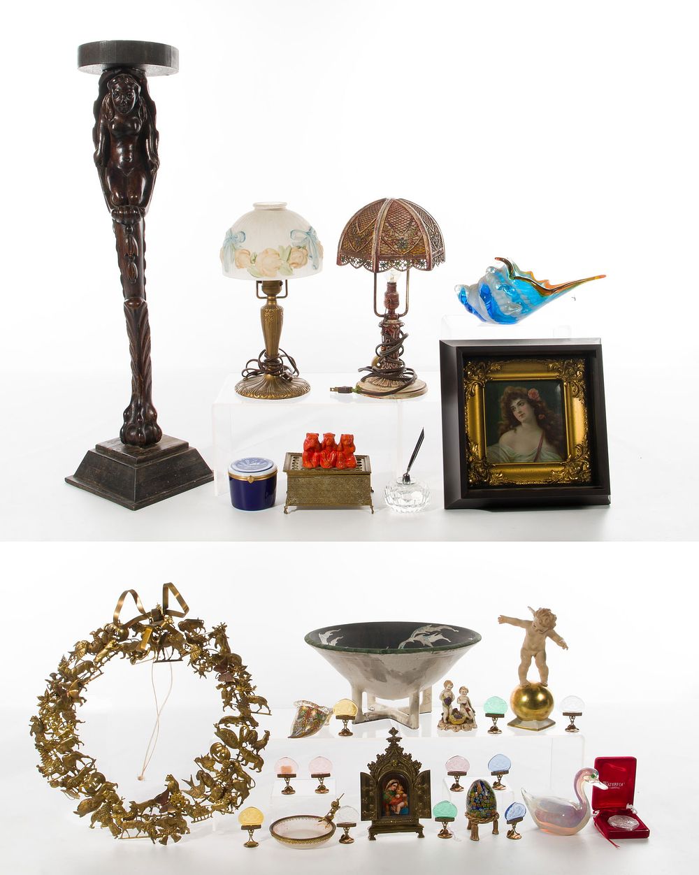 Lot 201: Decorative Object Assortment