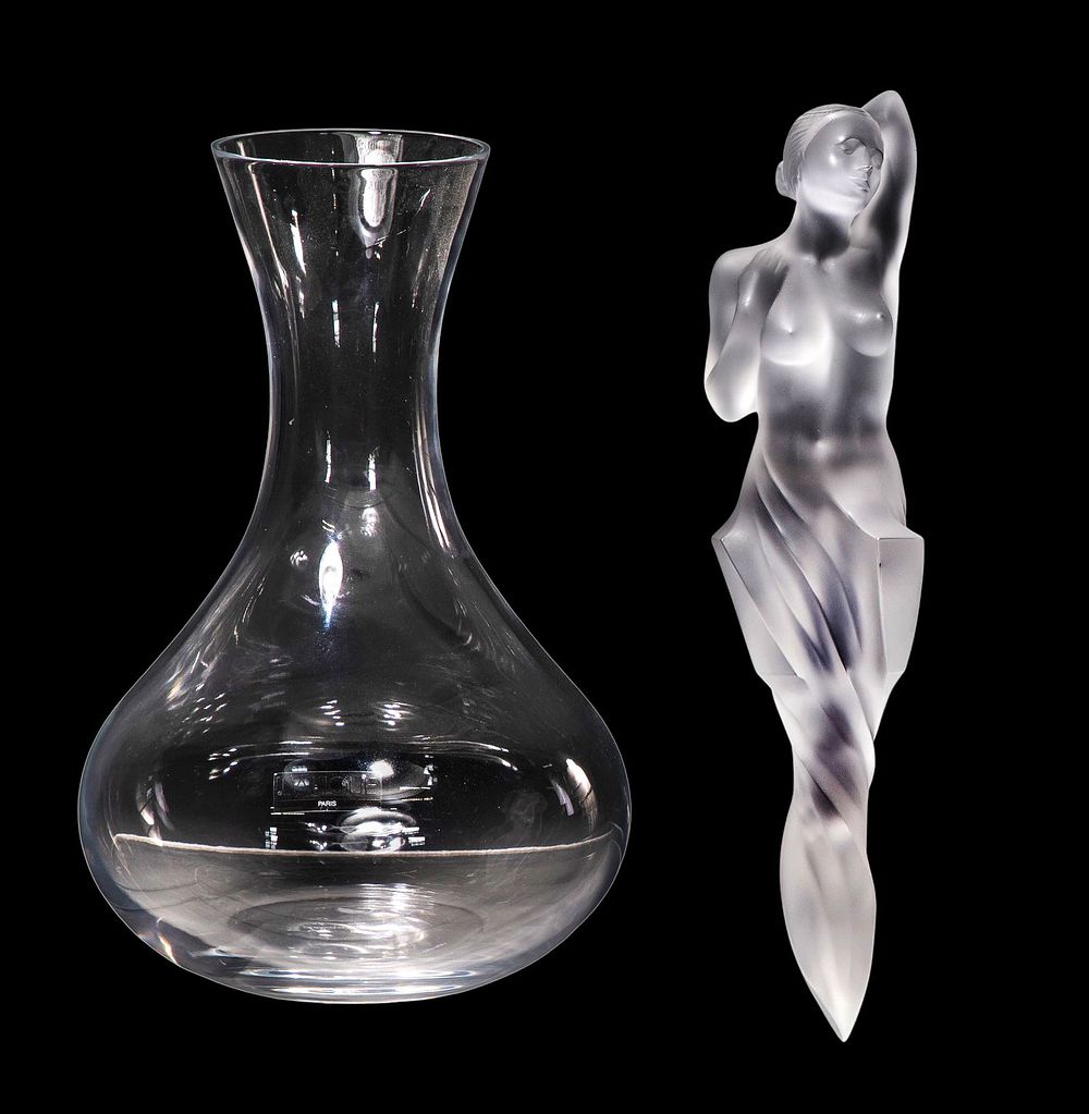 Lot 210: Lalique Crystal Aphrodite Decanter