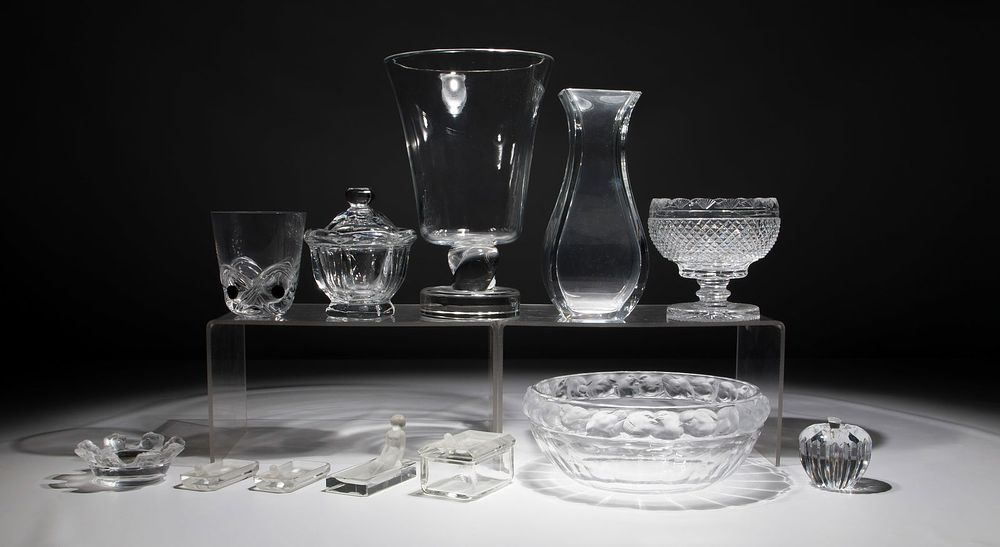 Lot 211: Crystal and Glass Assortment