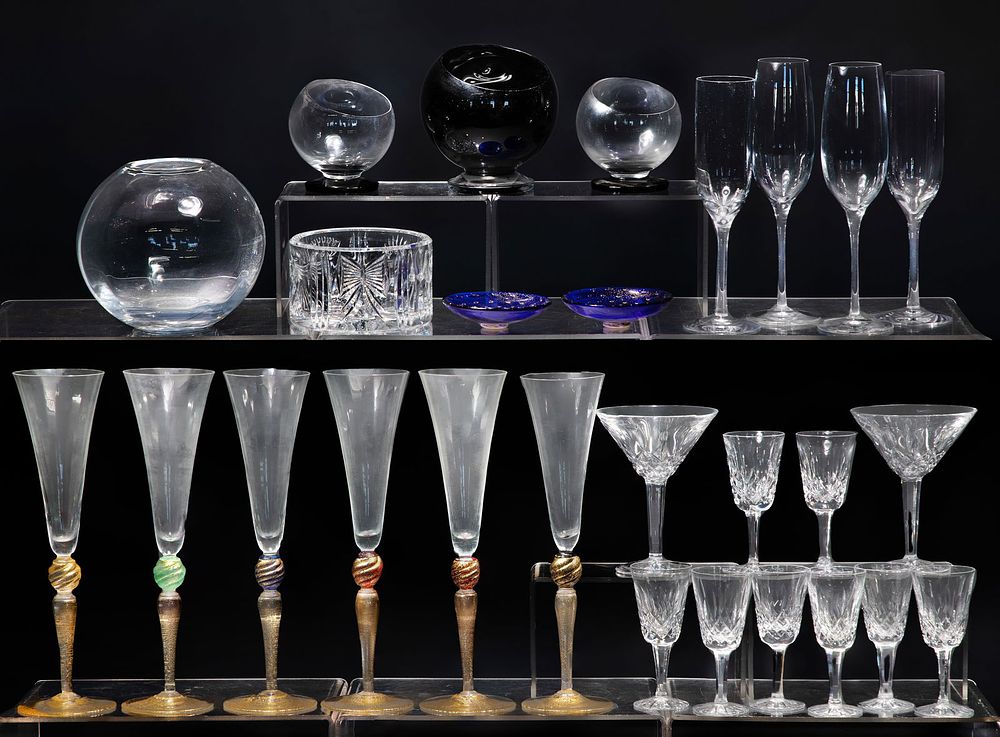 Lot 225: Murano Venetian Gold Fleck Glass Assortment