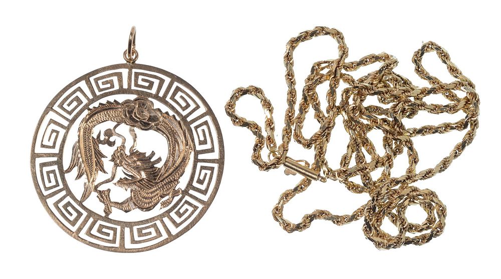 Lot 164: 14k Yellow Gold Necklace and Pendant