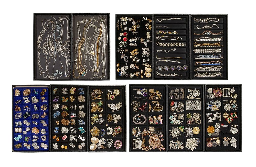 Lot 174: Rhinestone and Costume Jewelry Assortment