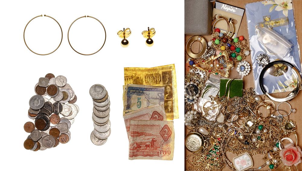 Lot 179: Gold and Costume Jewelry Assortment