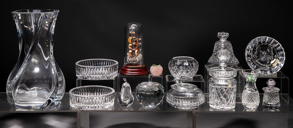 Lot 225: Crystal Assortment