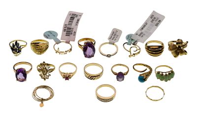 14k Gold Ring Assortment (18) items having various setting and stones including diamonds 