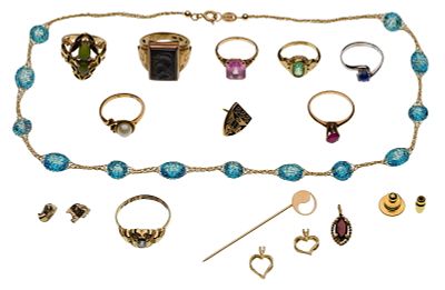 14k, 12k and 10k Gold Jewelry Assortment (16) total items including a ring (marked '500'), (7) 