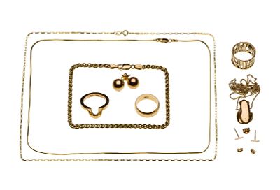 14k Yellow Gold Jewelry Assortment (9) items including (2) chain style necklaces, a necklace 