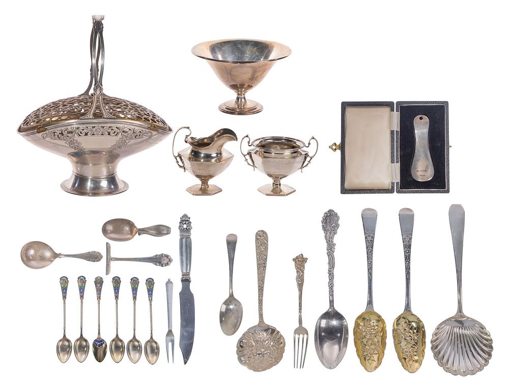 Lot 187: Sterling Silver Object Assortment