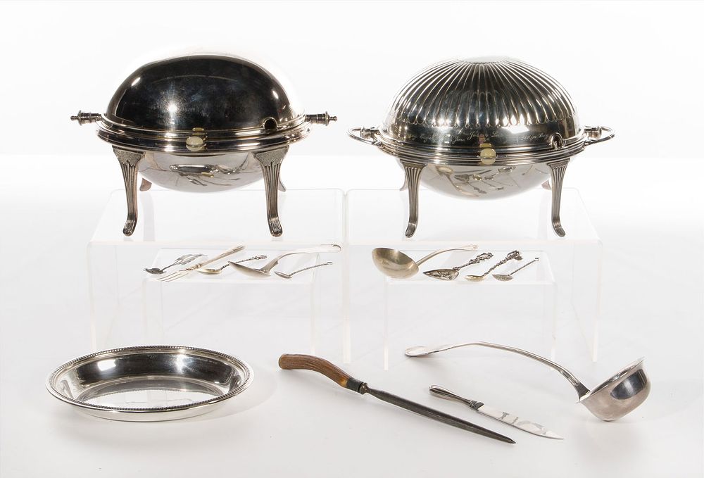 Lot 204: European Silver and Silverplate Object Assortment