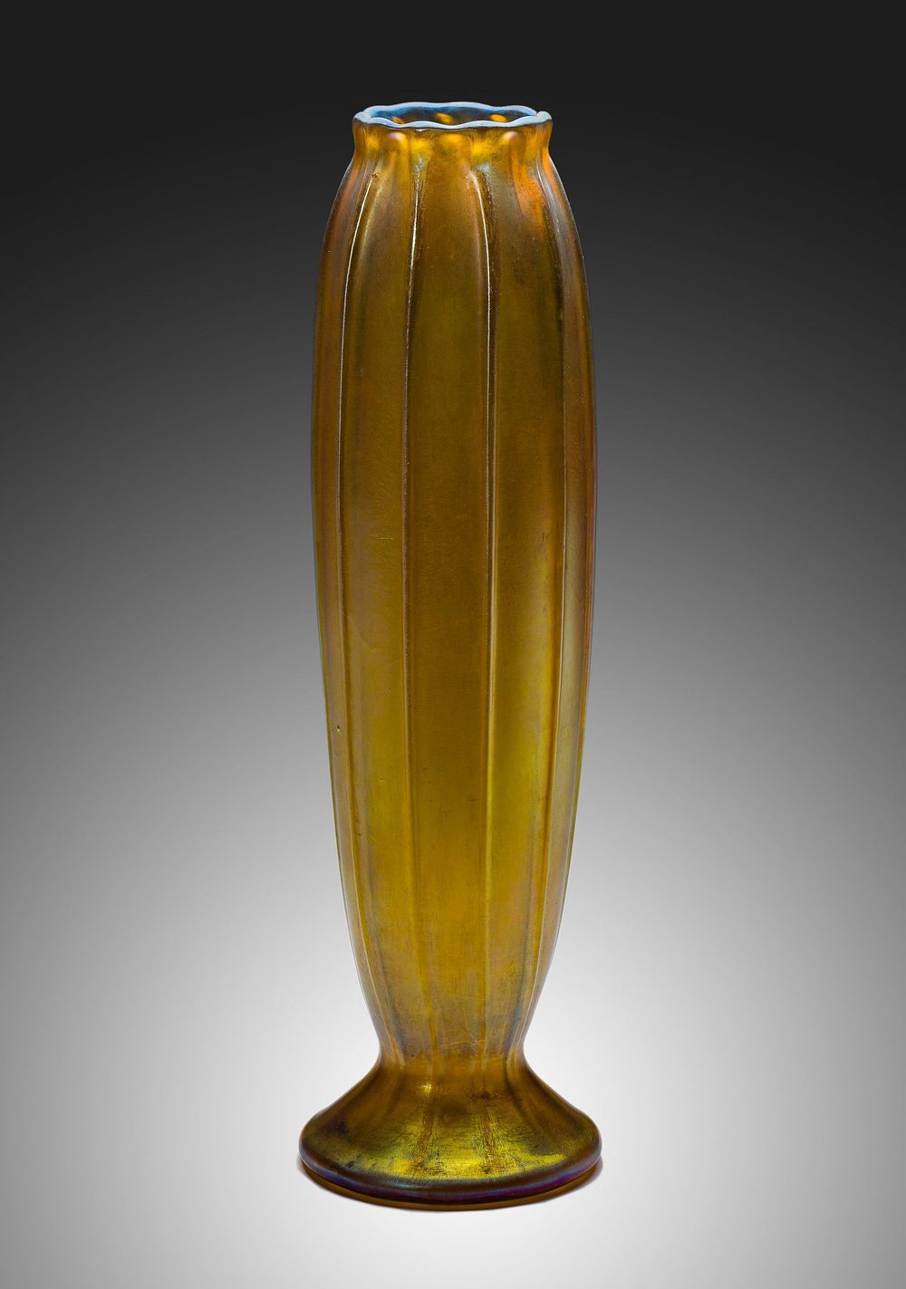 Lot 223: Louis Comfort Tiffany Favrile Vase