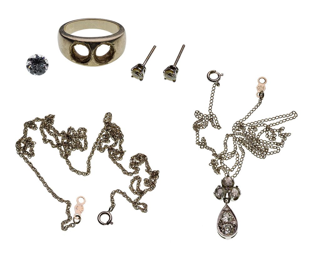 Lot 239: 14k White Gold and Diamond Jewelry Assortment