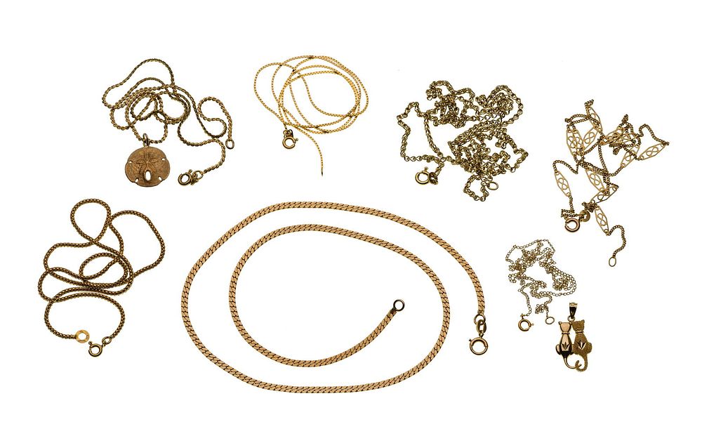 Lot 251: 14k Necklace and Pendant Assortment
