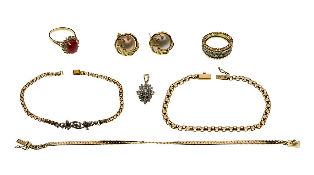 Lot 189: 14k Yellow Gold and Gemstone Jewelry Assortment
